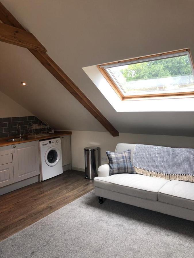 The Old Shippen, Drewsteignton Apartment Exeter Bagian luar foto